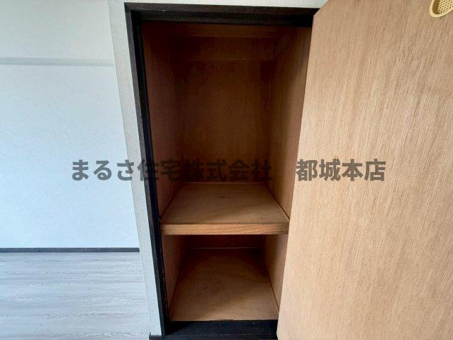 ロワイヤルヒルズ「水道料込み」の収納