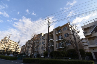 【外観】 | JR横須賀線「新川崎」駅徒歩8分の好立地！JR南武線「鹿島田」駅徒歩14分！