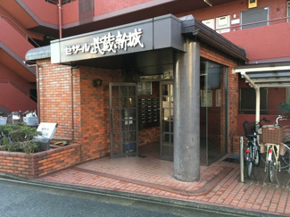 【エントランス】