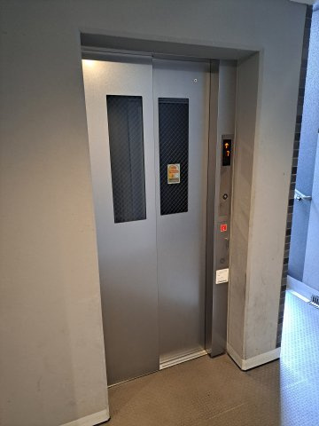 【その他共用部分】 | ジュモー京成船橋 | エレベーター完備です