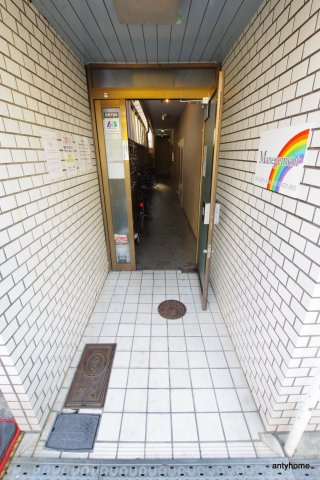 FDS内代　仲介手数料無料のエントランス