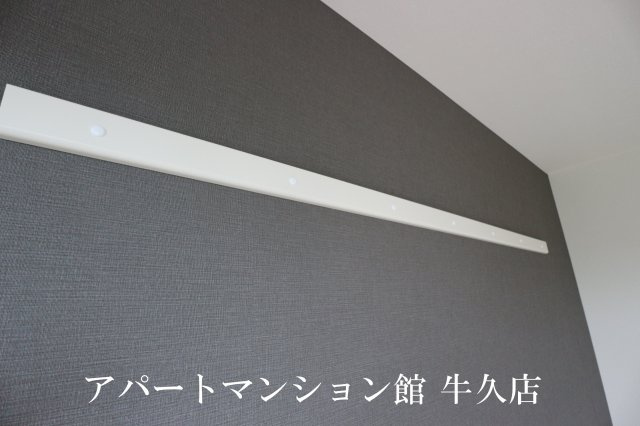 ミ・ルーチェの洋室