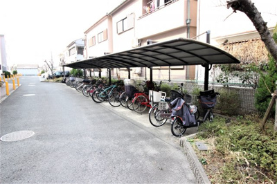 【その他共用部分】 | さくら館 | ☆屋根付き駐輪場☆
