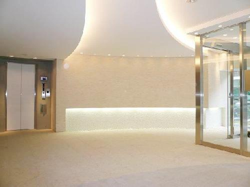 ＶＩＶＲＥ本郷のエントランス|エントランス