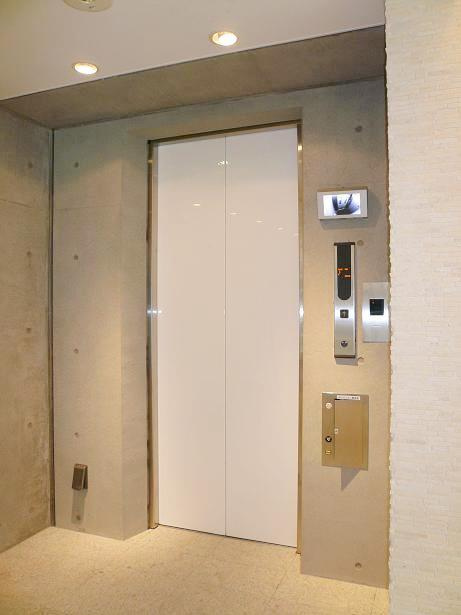 ＶＩＶＲＥ本郷のエントランス|エントランス