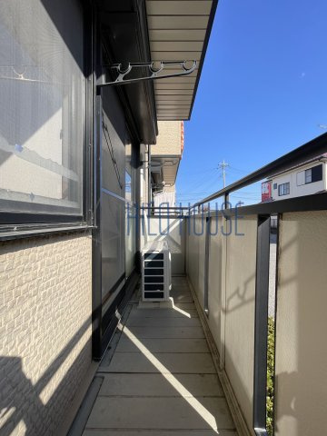 ロイヤルガーデンM B棟のバルコニー