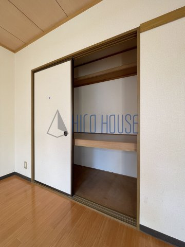 ロイヤルガーデンM B棟の収納