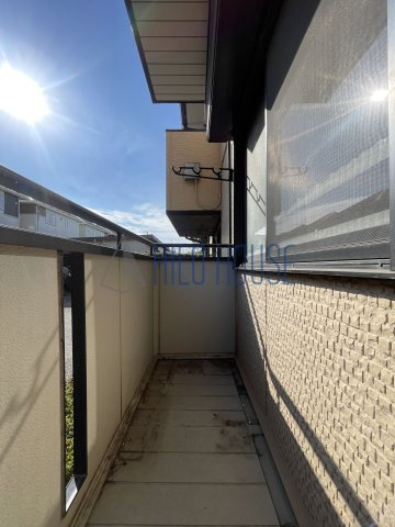 ロイヤルガーデンM B棟のバルコニー