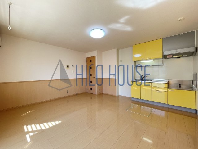 シャトーフェニックスAの居間・リビング