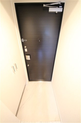 【玄関】 | レオンコンフォート本町