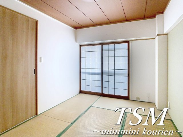 ウインド・ヒル香里Ⅰの和室