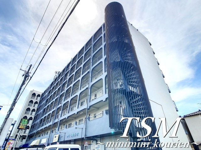 ウインド・ヒル香里Ⅰの外観|鉄筋コンクリート造のマンション