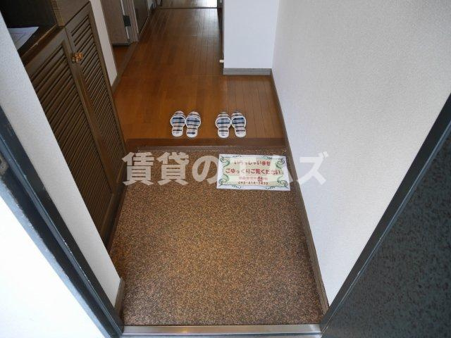 【玄関】 | ハイグレード川辺Ⅱ | ハイグレード川辺Ⅱの玄関