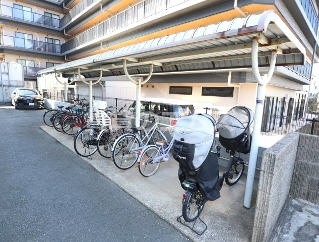 【その他共用部分】 | ハイグレード川辺Ⅱ | ハイグレード川辺Ⅱの駐輪場