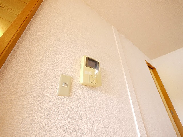 サンクコール朝和　A棟のセキュリティ|モニター付きインターホン