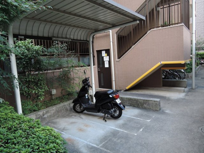 【その他共用部分】 | 藤和シティホームズ鷺沼ガーデンプロト | バイク置場