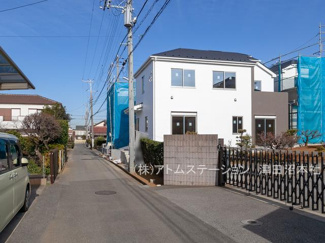 【前面道路含む現地写真】