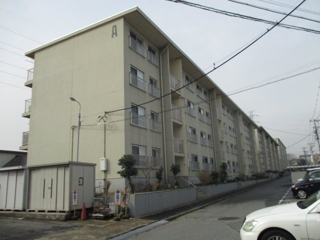 千種台ハイツＡ棟３階　花見川区千種町　中古マンション　