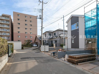 【前面道路含む現地写真】