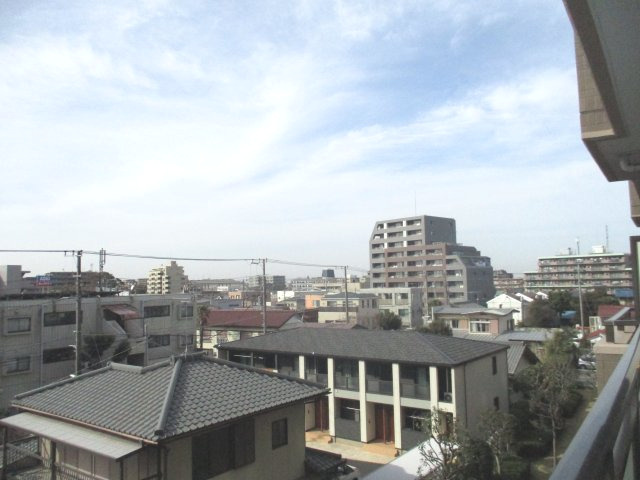 リーベスト薬園台４階　船橋市薬円台１丁目　中古マンション　リフォーム済の展望|バルコニ―からの眺望です