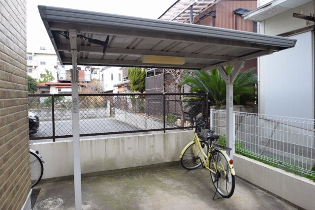 セレーノ西船の設備|敷地内に駐車場・駐輪場あります