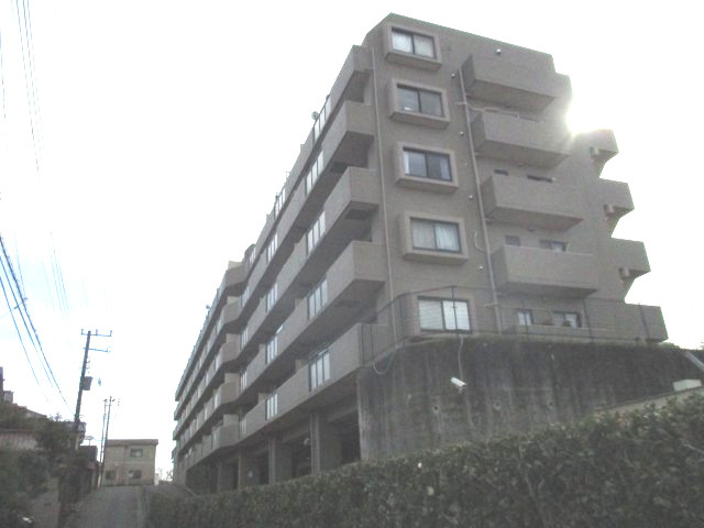 ベルザ薬園台３階　船橋市飯山満町３丁目　中古マンション　リフォーム済の外観|落ち着いた雰囲気の外観です