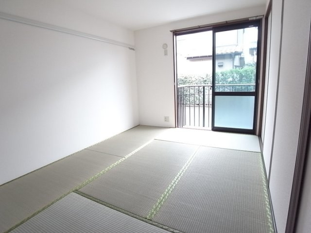 ピアリ２の展望|とても落ち着く和室！ごろごろくつろげます☆
