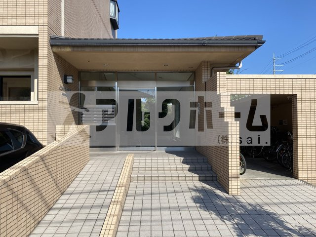 グランシャリオのエントランス