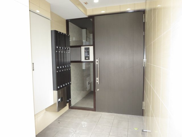 Bonheur南篠崎のエントランス