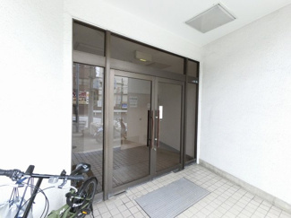 【エントランス】