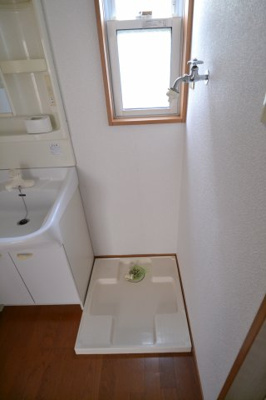 【設備】 | フレンズハウス稲田ⅡD | 室内洗濯機置場