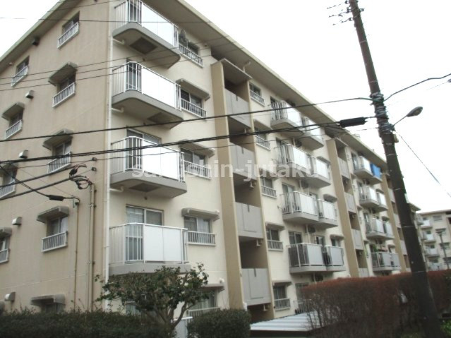 京成サンコーポ三山　３号棟