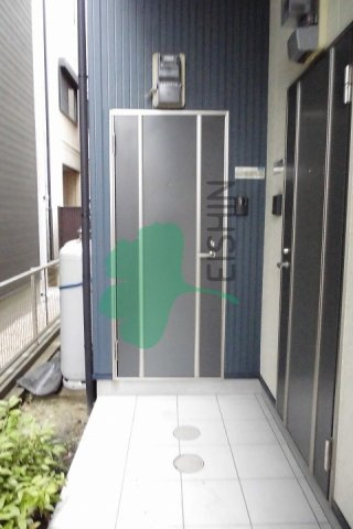 Vitesse箱崎(ヴィテス箱崎)のエントランス