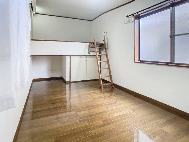 パステルコーポの居間・リビング