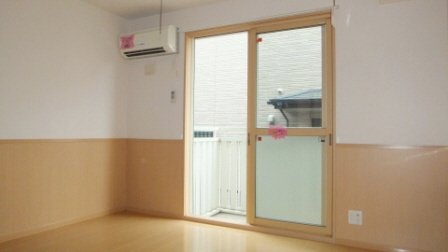 Ｉ.Ｓ.　ＶＩＬＬＡの居間・リビング|室内日当り良好です