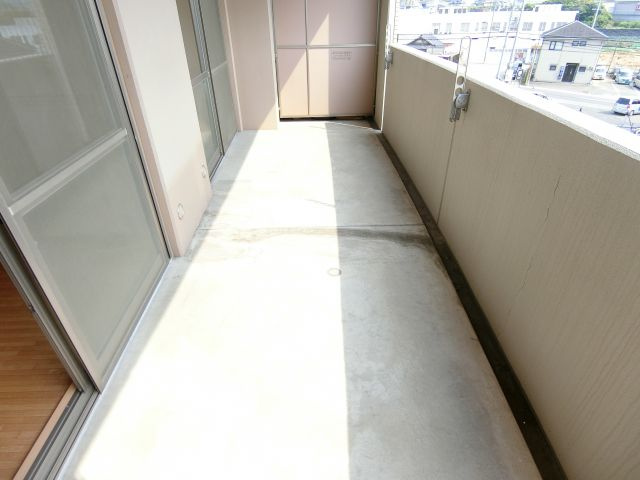 グランカーム和泉中央のバルコニー