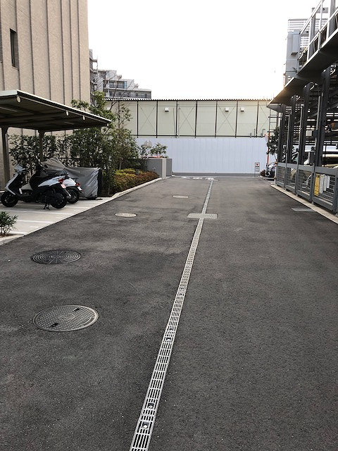 ウエリスおおたかの森ノーステラスの駐車場