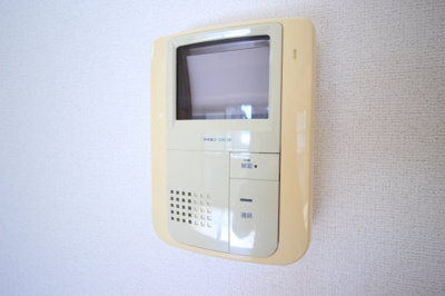 【設備】 | グランデフィオーレ | テレビモニター付きインターホン♪