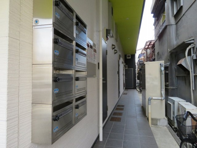 【エントランス】 | エアシティ（弥刀賃貸） | 毎日通るエントランスはこのようになっています