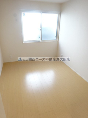  | ソレイユ横小路