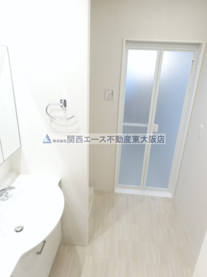  | ソレイユ横小路