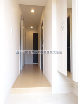 【玄関】 | ソレイユ横小路