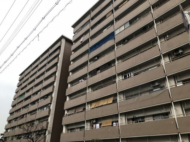 此花厚生年金住宅（高見）Ｂ棟の外観|外観になります。
シンプルで飽きのこない外観ですね♪