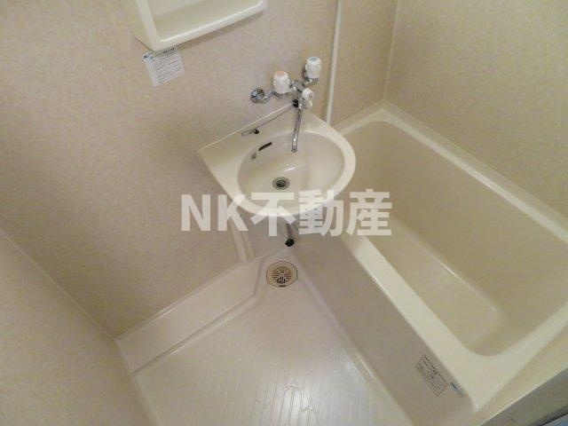 【浴室】 | コートビュータワー（布施賃貸） | コンパクトで使いやすいお風呂です