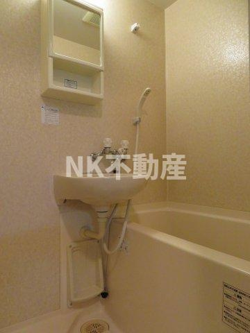【洗面所】 | コートビュータワー（布施賃貸） | 洗面です