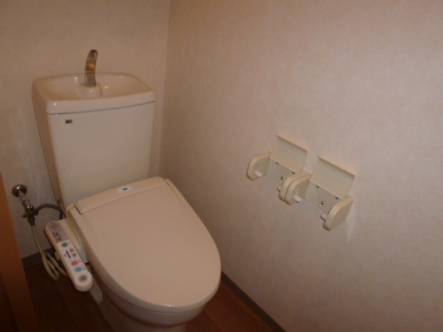 ディアドリームのトイレ|シャワー付きトイレ