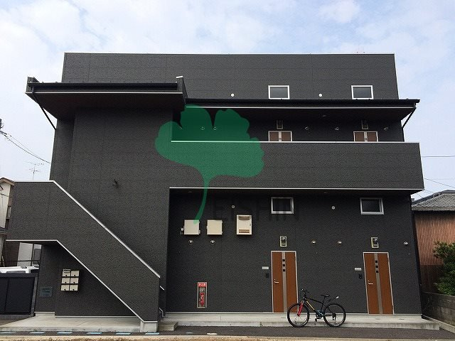 アンピオ空港東