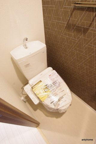 エスリード中之島クロスゲート　仲介手数料無料のトイレ