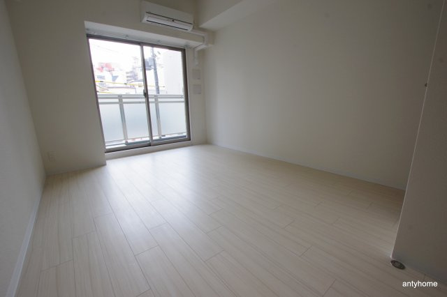 エスリード中之島クロスゲート　仲介手数料無料の寝室