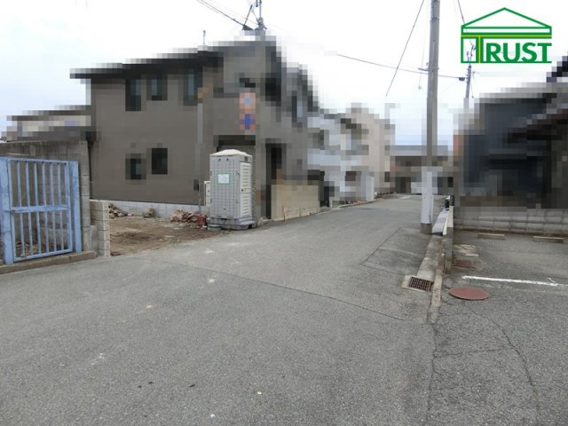 明石市日富美町　新築一戸建の前面道路含む現地写真